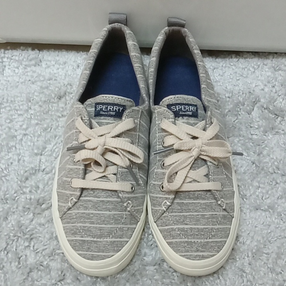 *Final Price* Sperry Size 7.5 Striped Gray & White Boat Shoes